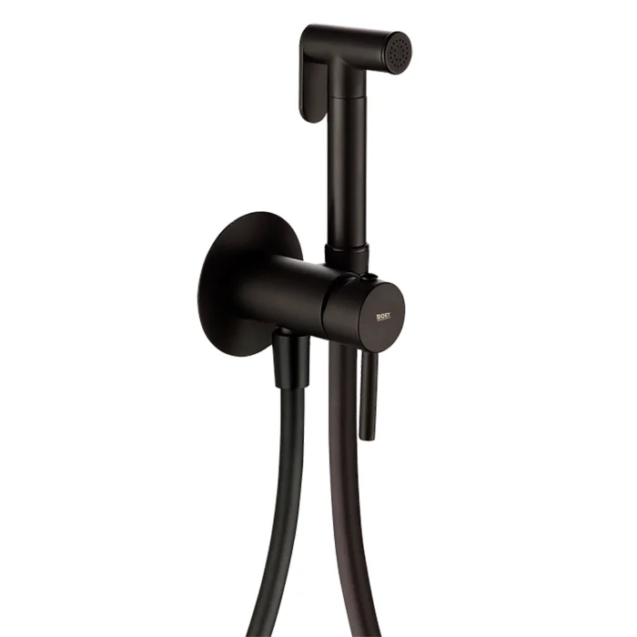 Grifo mezclador para bidé con duchita lateral tubular. Acabado black mate. Flexo en PVC