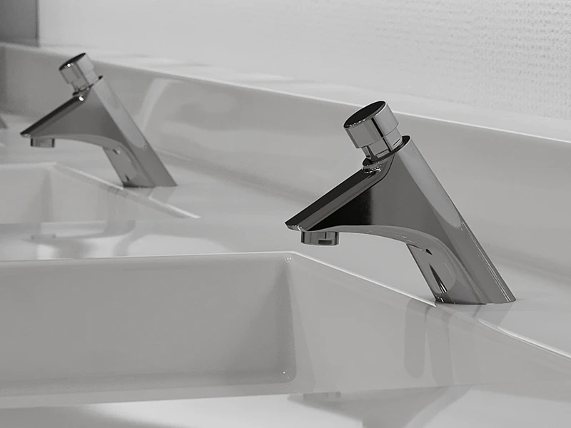Ibis, grifo temporizado lavabo con pulsador de cierre automático 10 segundos, caudal ecológico, latón cromado